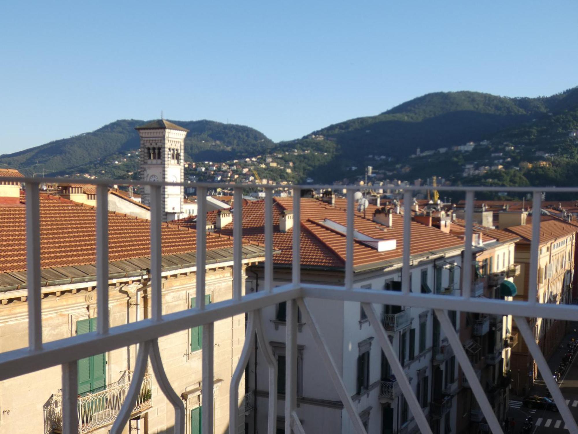 Ferienwohnung A' La Gare 6 La Spezia Exterior foto